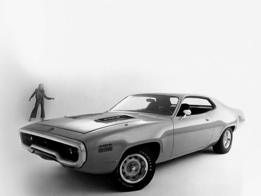  Plymouth Road Runner 440+6 1971 года  (фото 3 из 5)